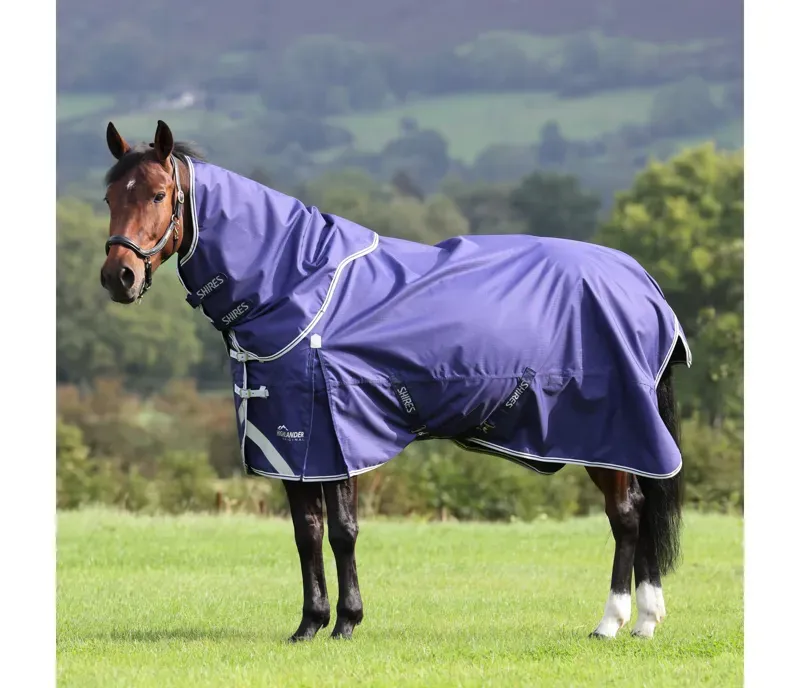 Highlander Original Lite Turnout Rug and Neck Set in Navy