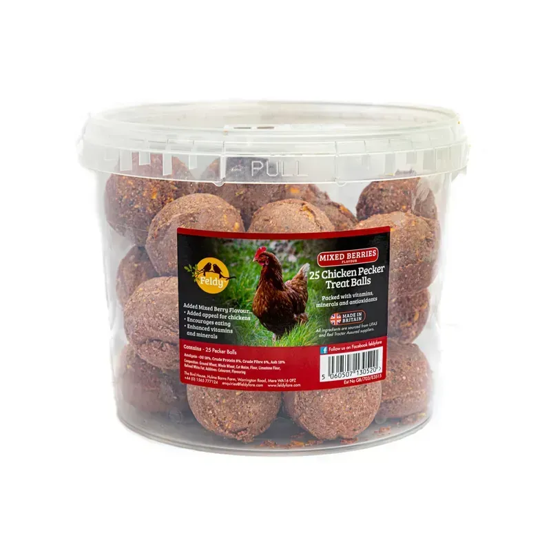 Feldy 25 ball Tub Chicken Pecker Treat Balls Mixed Berries in Clear